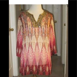 Lovely Chico’s Tunic Top! Size 0 =S-M. Bust 39”